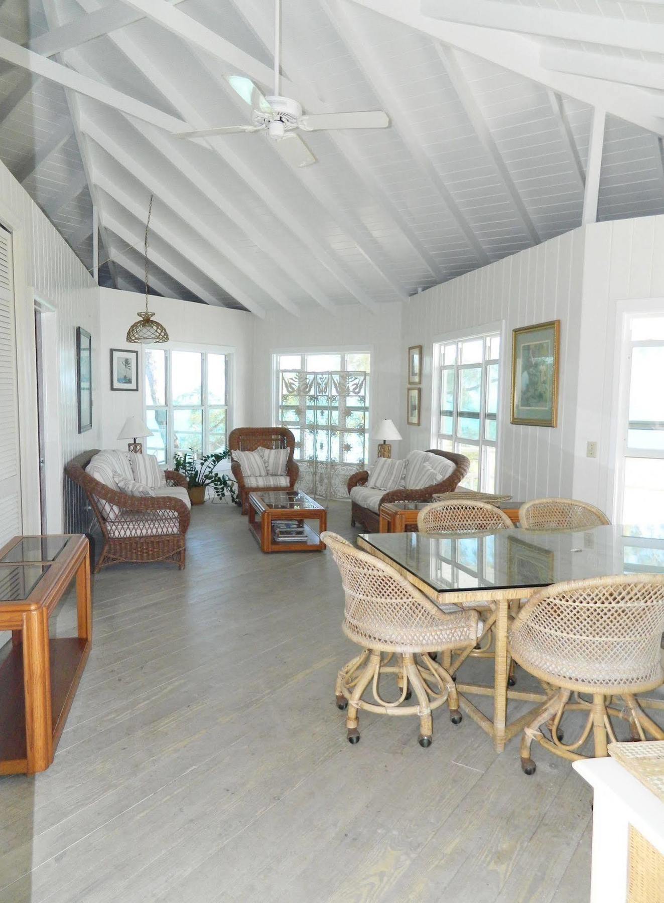 Regatta Point Hotel George Town Bagian luar foto