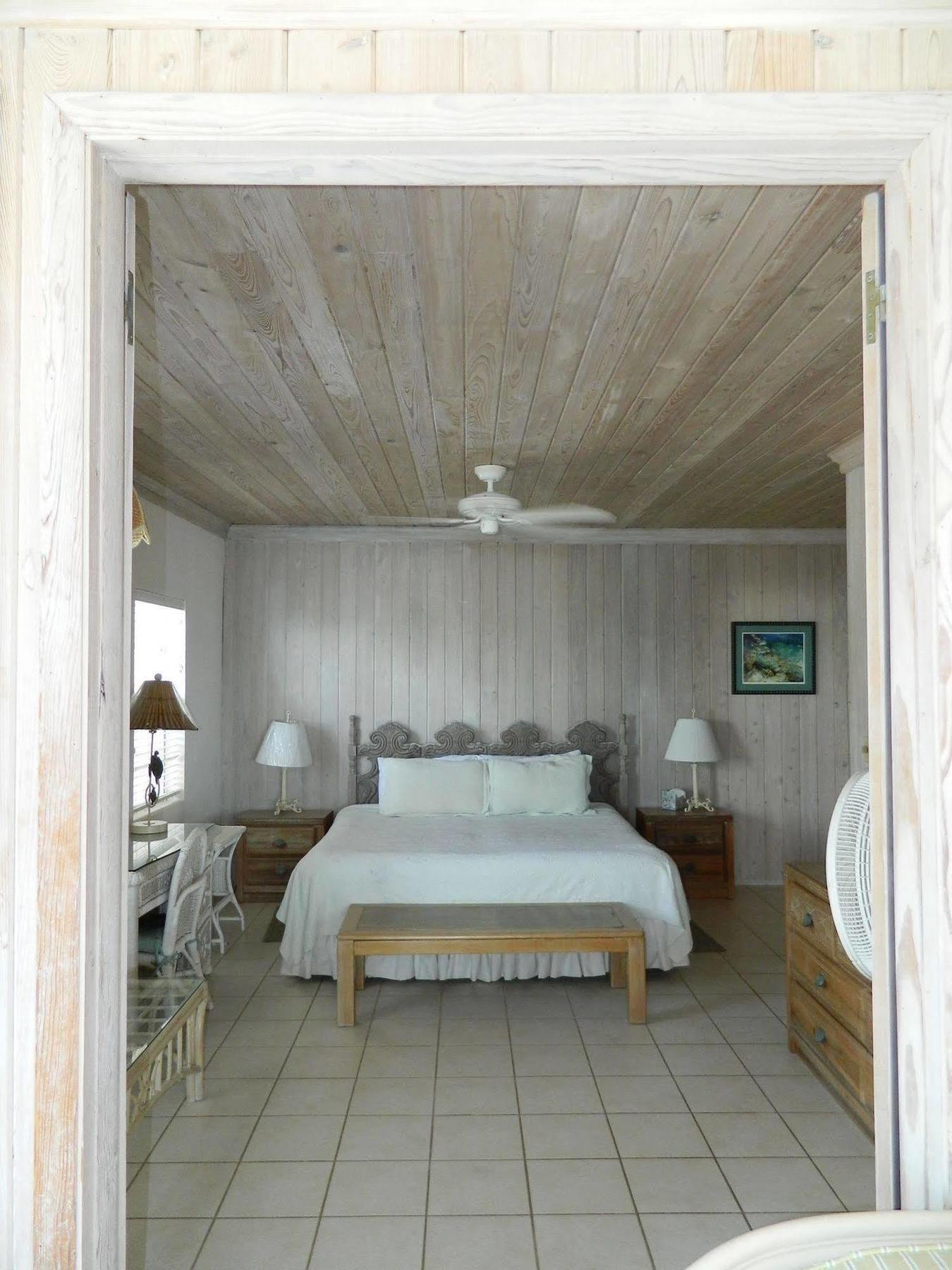 Regatta Point Hotel George Town Bagian luar foto